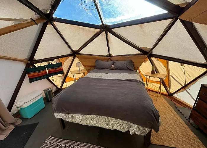 Camping Raptor Ranch Valle